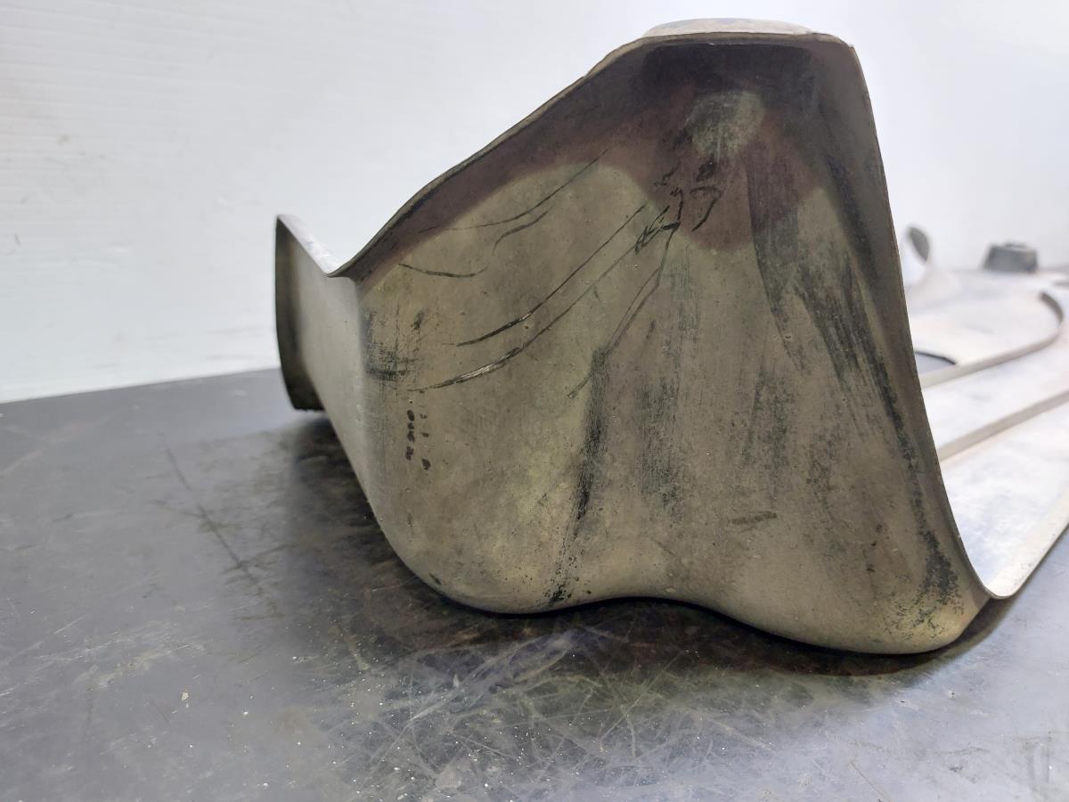 Couvercle / couverture générale AUDI A4 (8E2, B6) Imagem-3