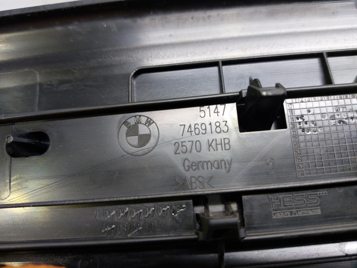 Seuil de porte avant Droite BMW 1 (F40) Imagem-12