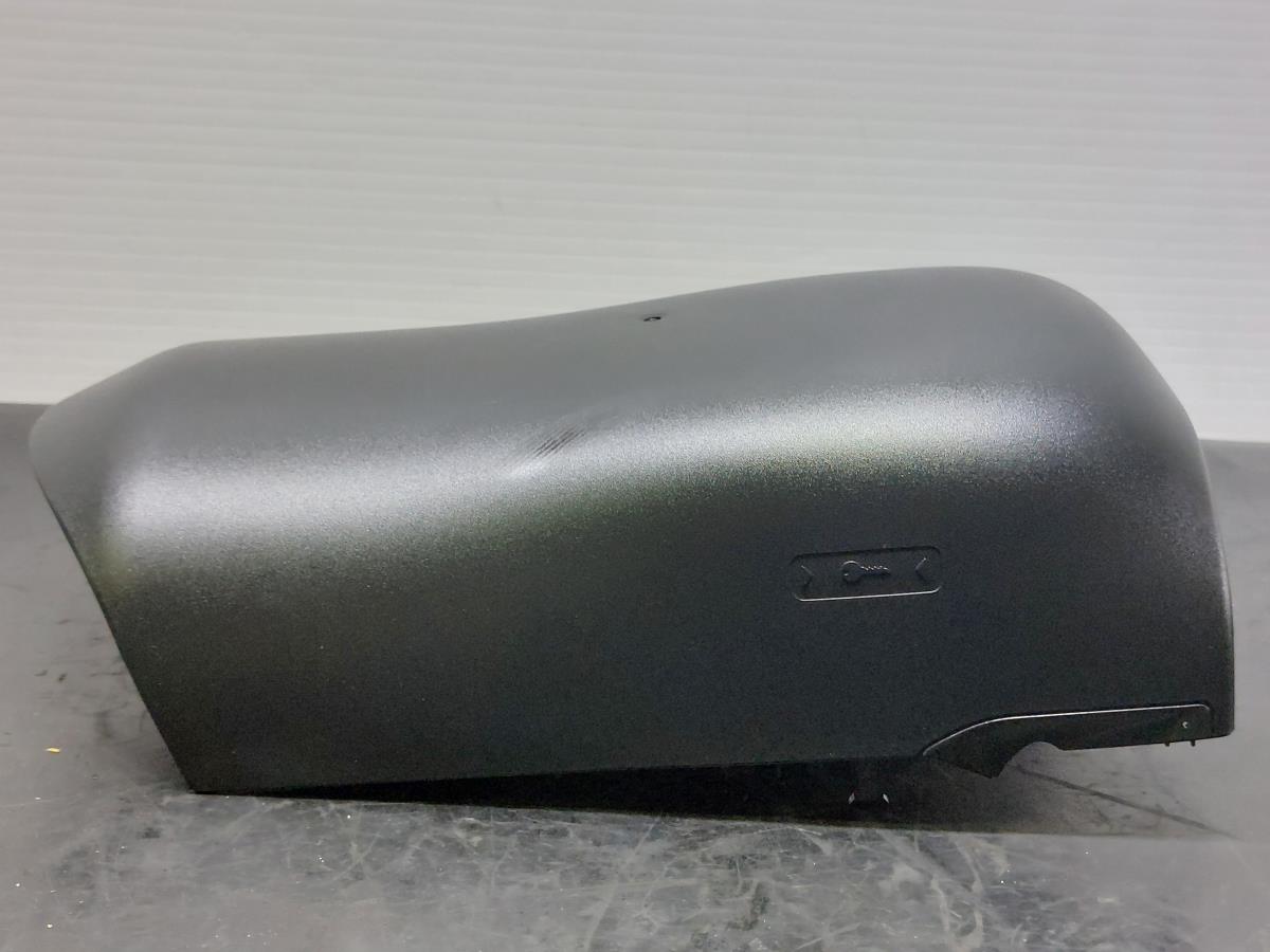 Coperchio / copertura generica BMW 1 (F40) Imagem-6