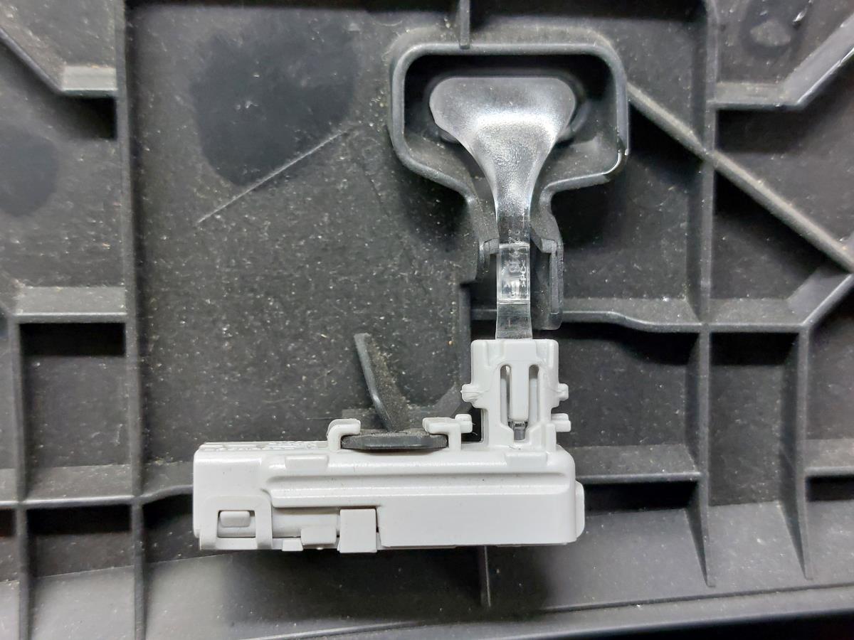 Couvercle / couverture générale BMW 1 (F40) Imagem-3