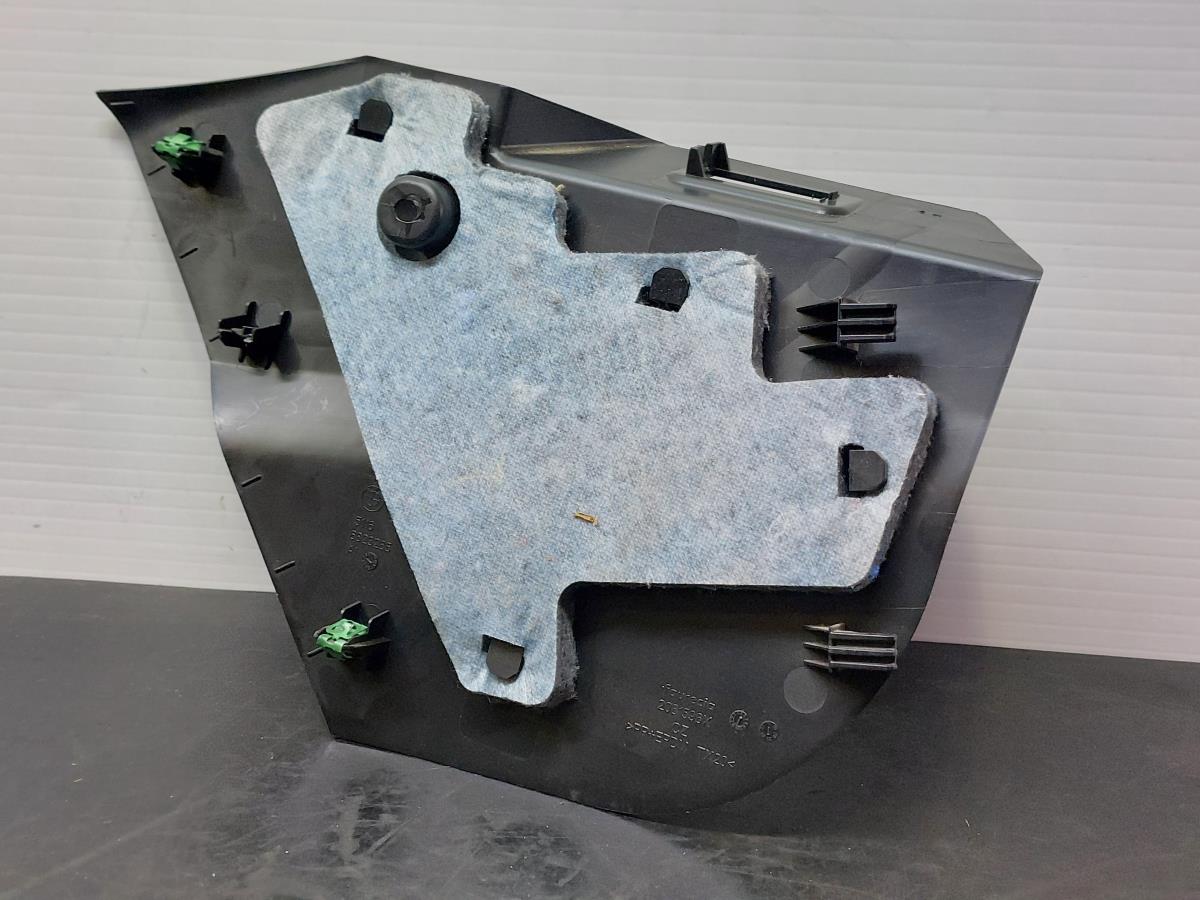 Modanatura interna BMW 1 (F40) Imagem-5