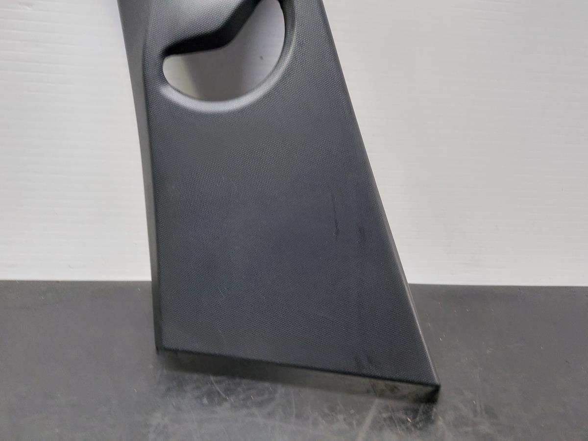 Modanatura interna BMW 1 (F40) Imagem-1