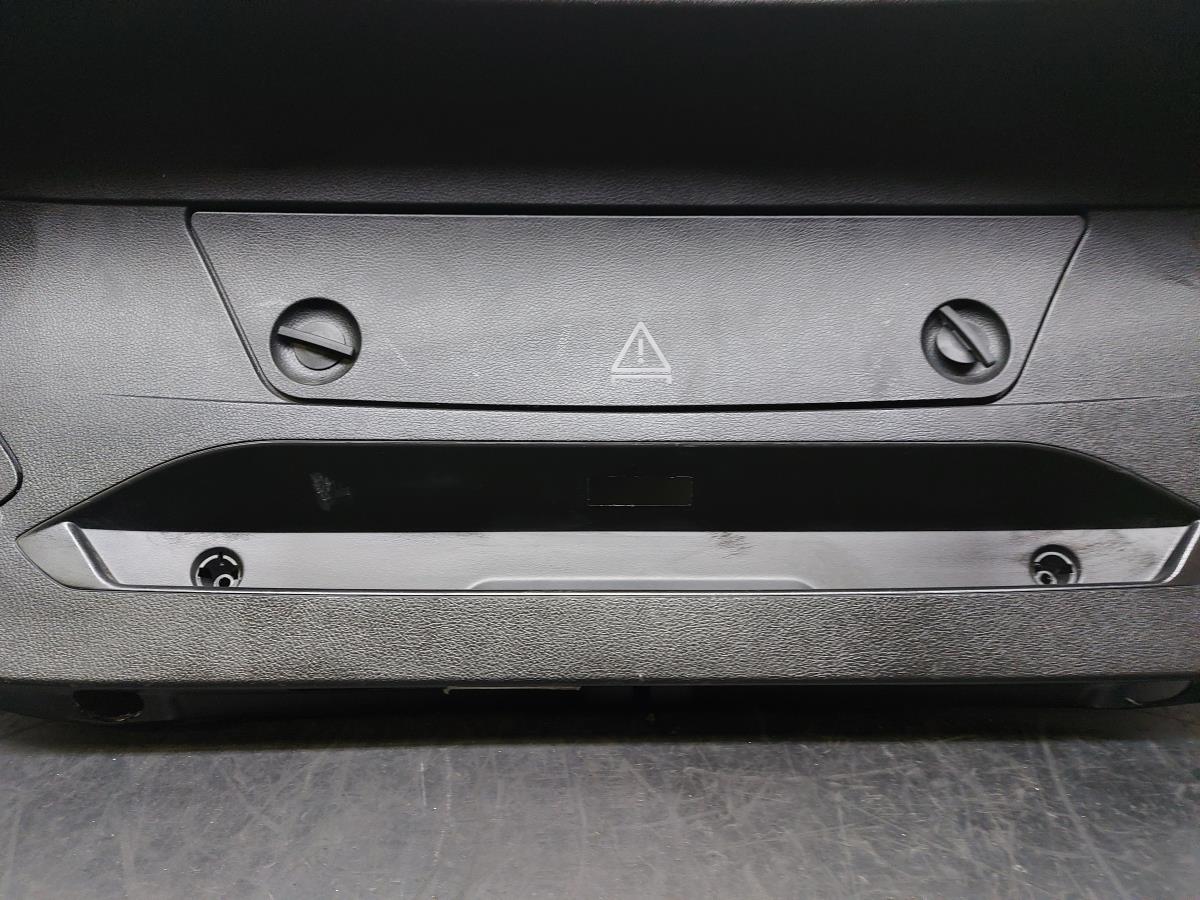 Modanatura porta / portellone bagagliaio BMW 4 Gran Coupe (F36) Imagem-6