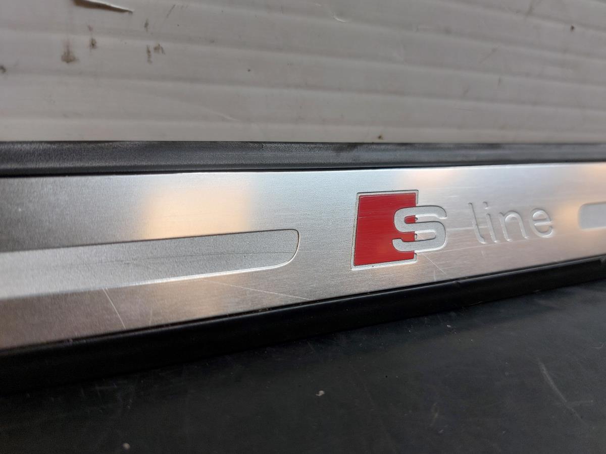 Seuil de porte avant Droite AUDI A3 Sportback (8VA, 8VF) Imagem-2