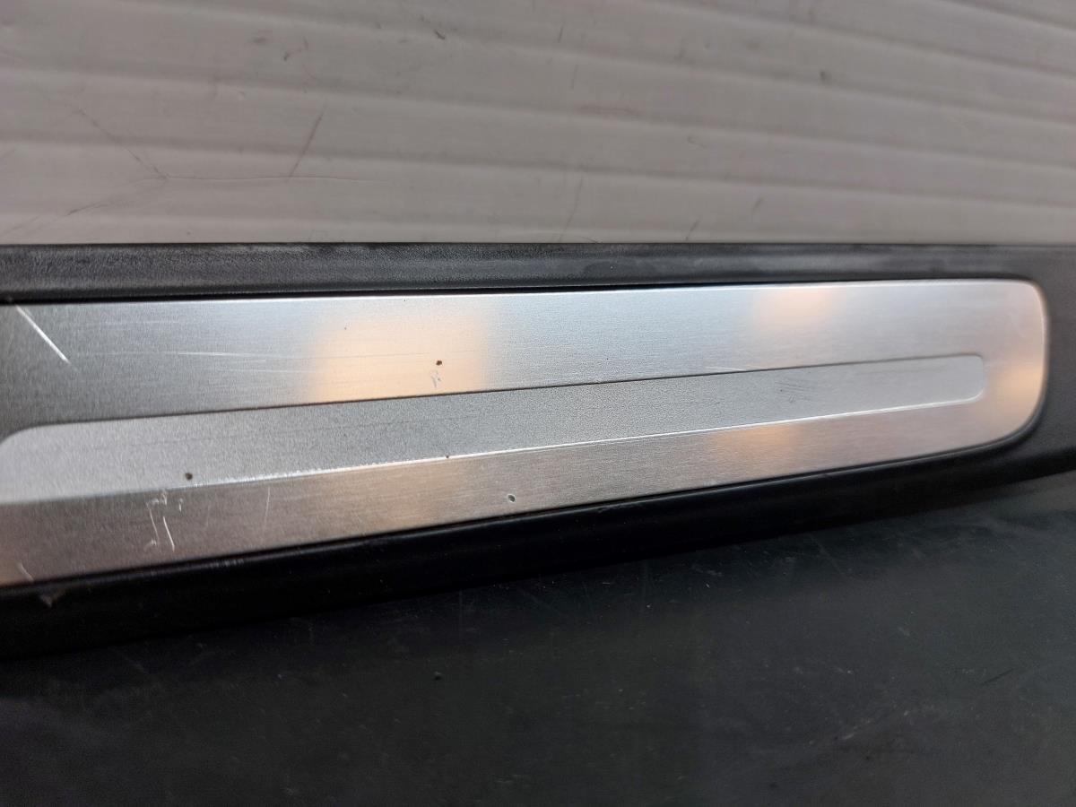 Seuil de porte avant Droite AUDI A3 Sportback (8VA, 8VF) Imagem-3