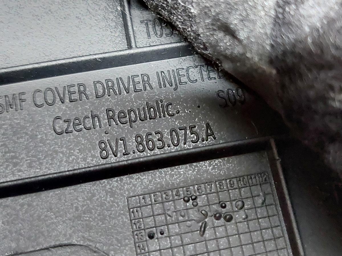 Coperchio / copertura generica AUDI A3 Sportback (8VA, 8VF) Imagem-4