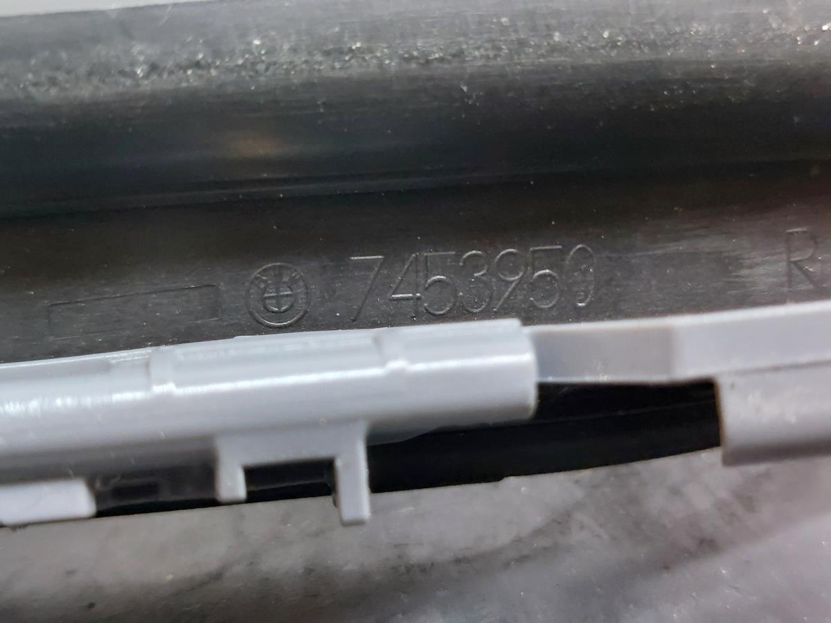 Moulure pare-brise Droite BMW 1 (F40) Imagem-6