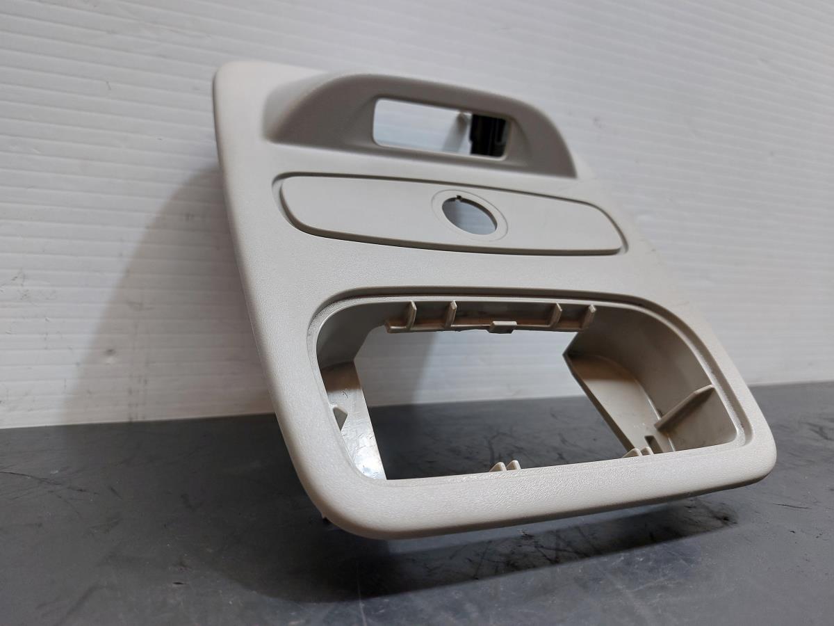 Tampa / cobertura genérica RENAULT Clio IV (BH_) Imagem-1