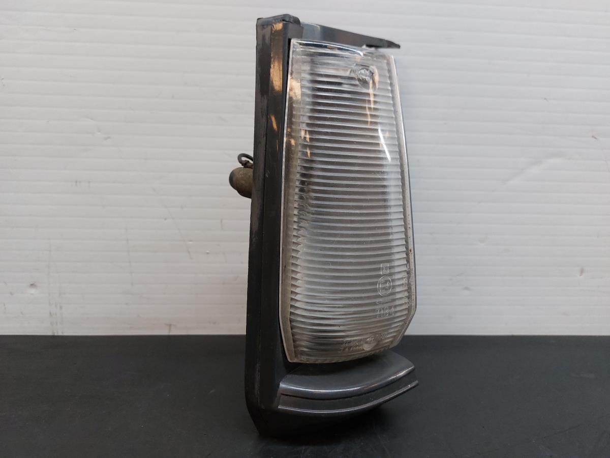 Right Tail light NISSAN Sunny I Sedan (B11) Imagem-2