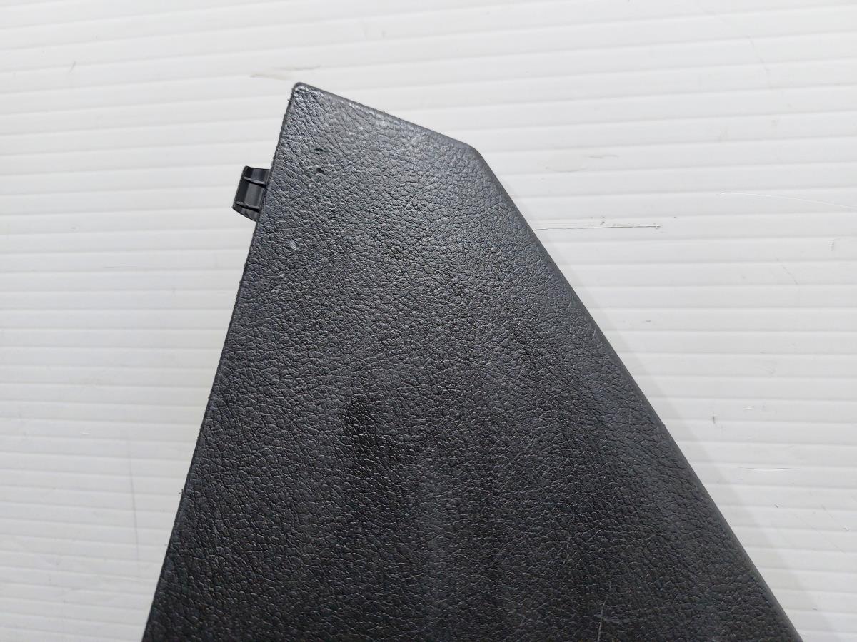 Couvercle / couverture générale TOYOTA Auris Hatchback (_E18_) Imagem-3