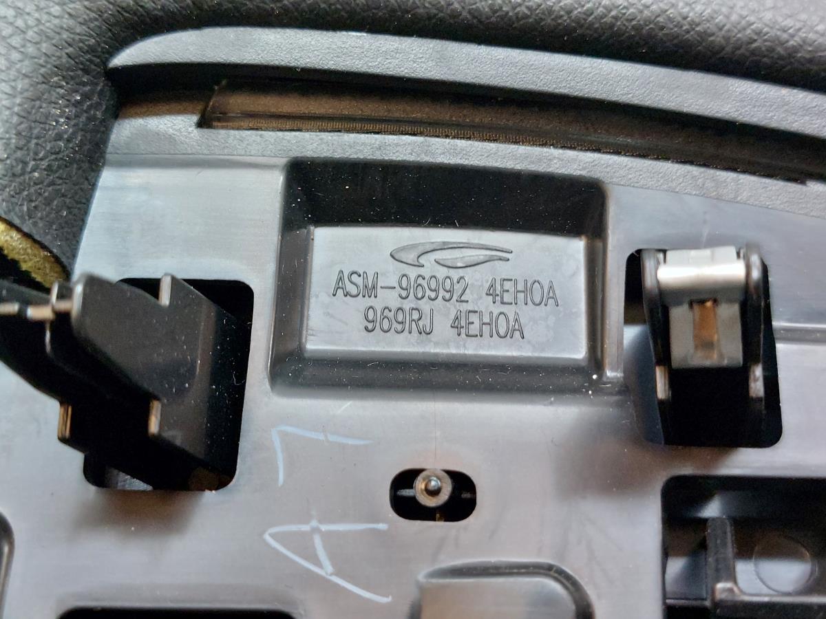 Coperchio / copertura generica NISSAN Qashqai II (J11) Imagem-2