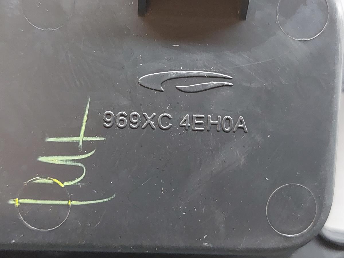 Tampa / cobertura genérica NISSAN Qashqai II (J11) Imagem-3