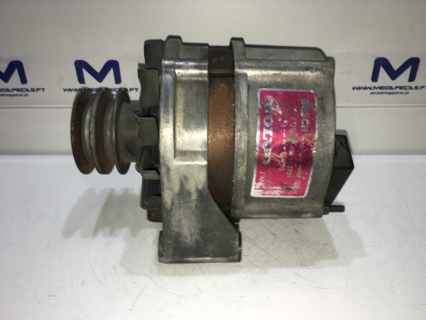 Alternador VOLVO 240 Kombi (P245) Imagem-1