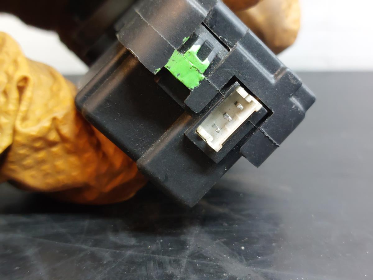 Motor de ajuste óptica / faro AUDI A4 (8E2, B6) Imagem-3