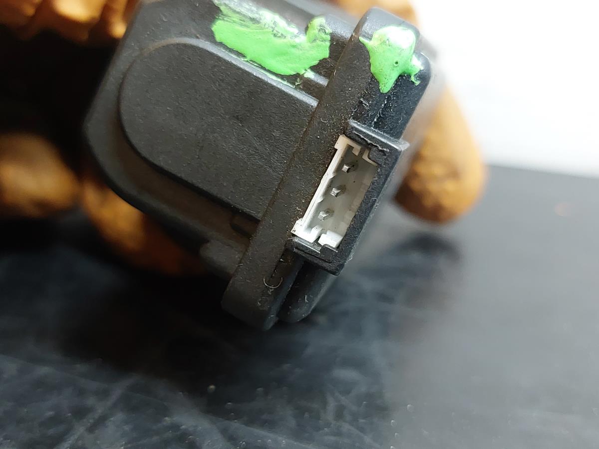 Moteur de réglage du niveau des phares VOLKSWAGEN Golf IV (1J1) Imagem-3