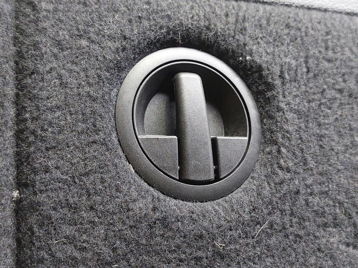 Rivestimento portellone bagagliaio AUDI A3 Sportback (8VA, 8VF) Imagem-1