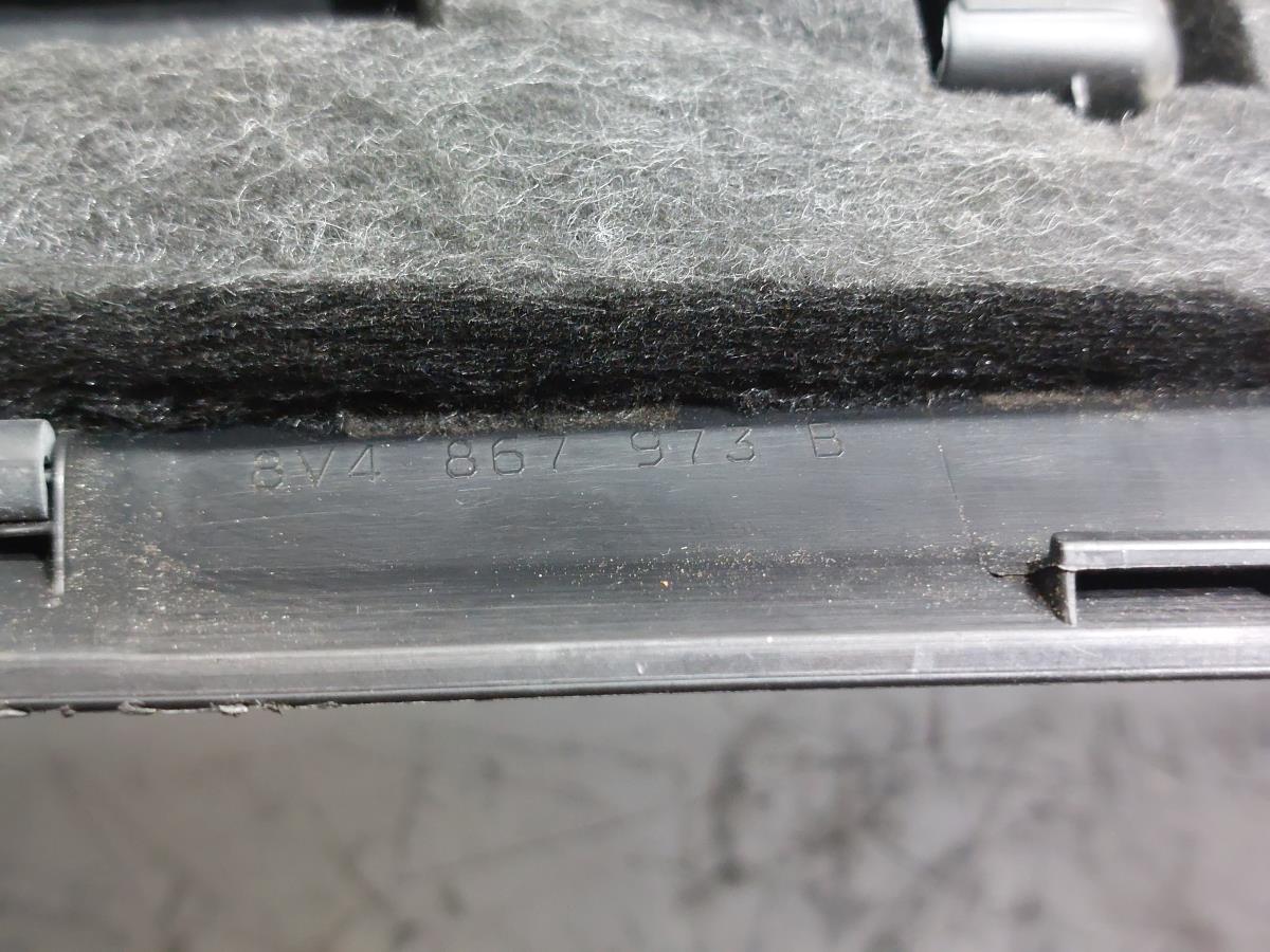 Rivestimento portellone bagagliaio AUDI A3 Sportback (8VA, 8VF) Imagem-11