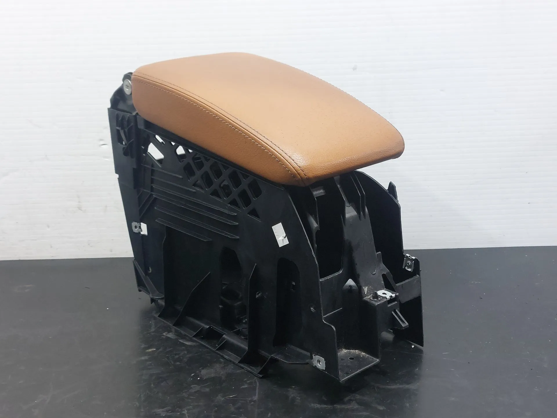 Apoio de braço VOLKSWAGEN Golf VI (5K1)