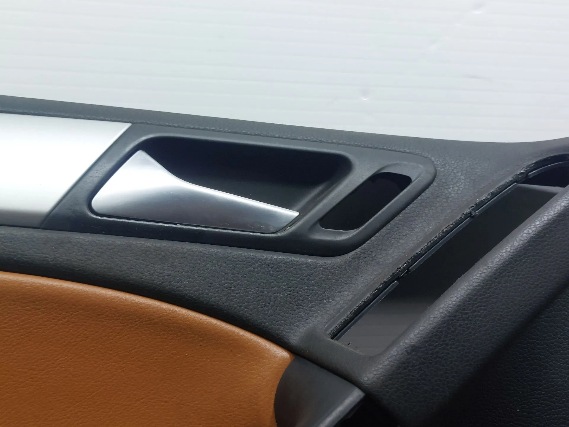 Revestimiento interior de puerta delantero izquierdo VOLKSWAGEN Golf VI (5K1) Imagem-9