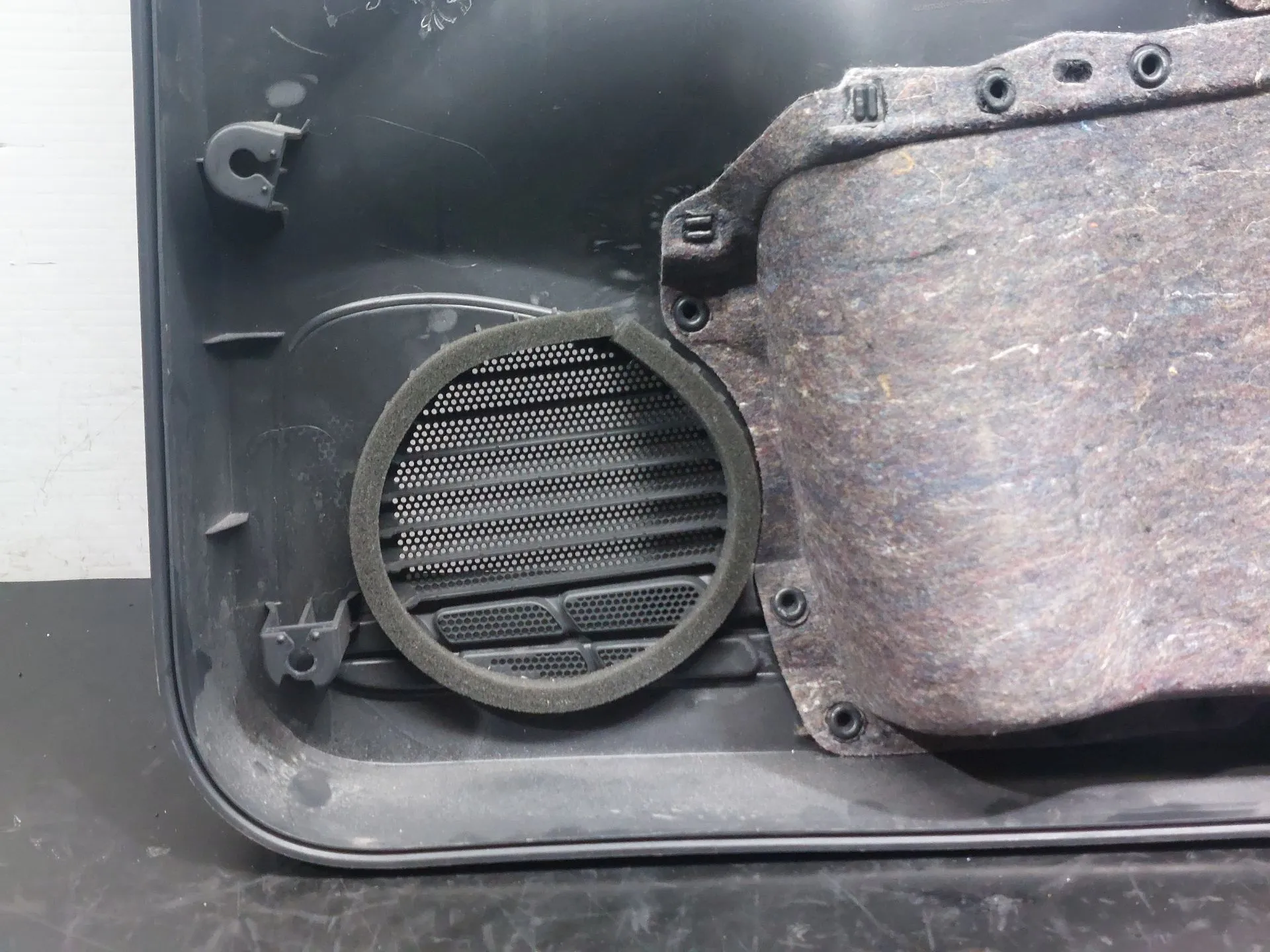 Revestimiento interior de puerta delantero izquierdo VOLKSWAGEN Golf VI (5K1) Imagem-15