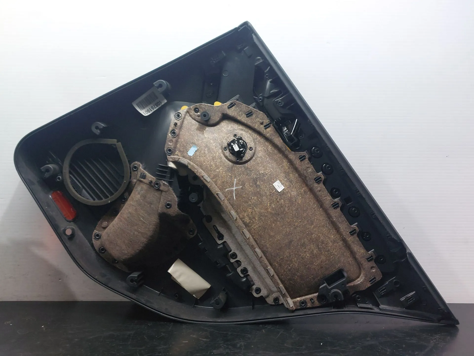 Panel puerta trasero izquierdo VOLKSWAGEN Golf VI (5K1) Imagem-13