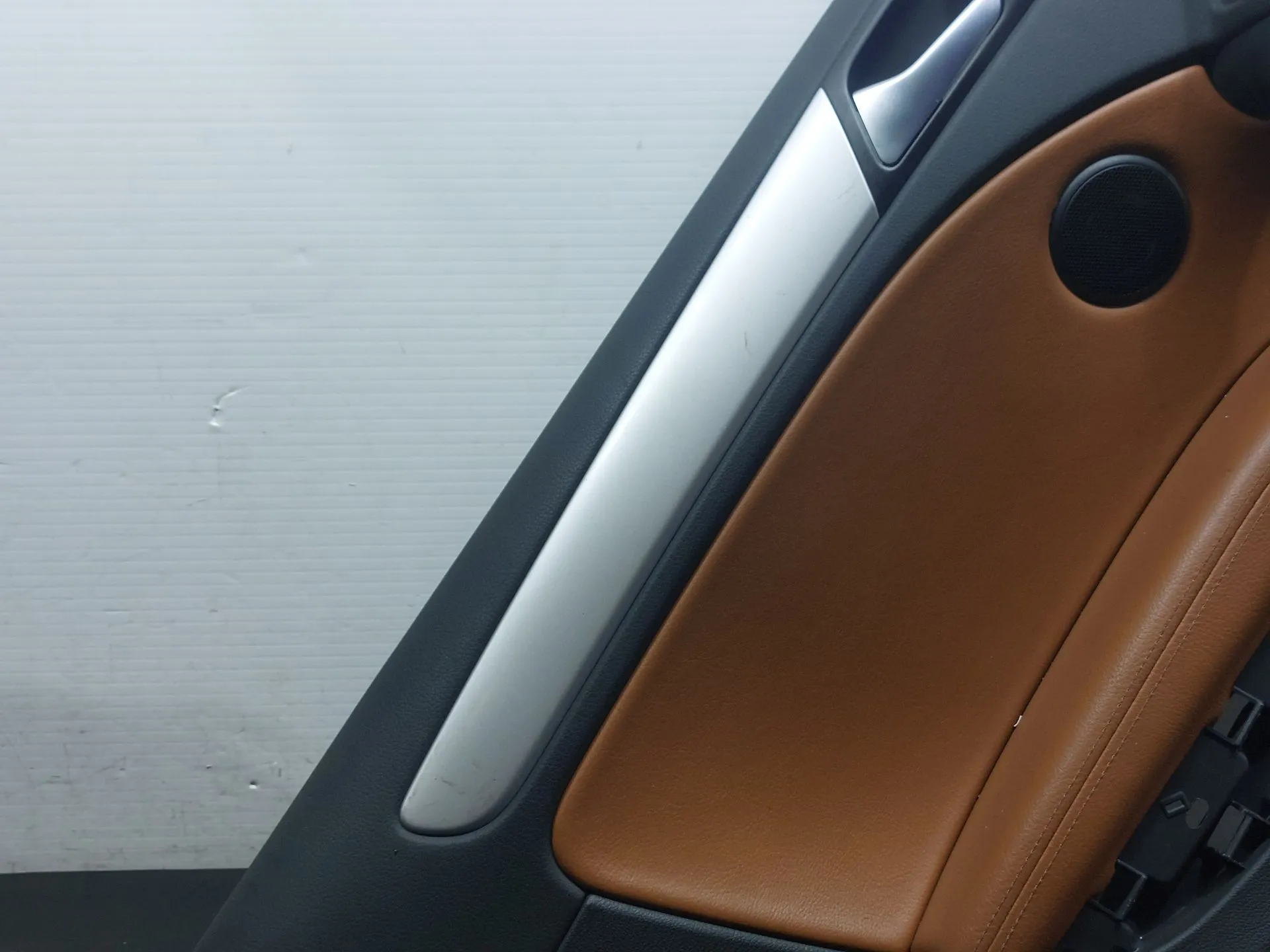 Panel puerta trasero izquierdo VOLKSWAGEN Golf VI (5K1) Imagem-6