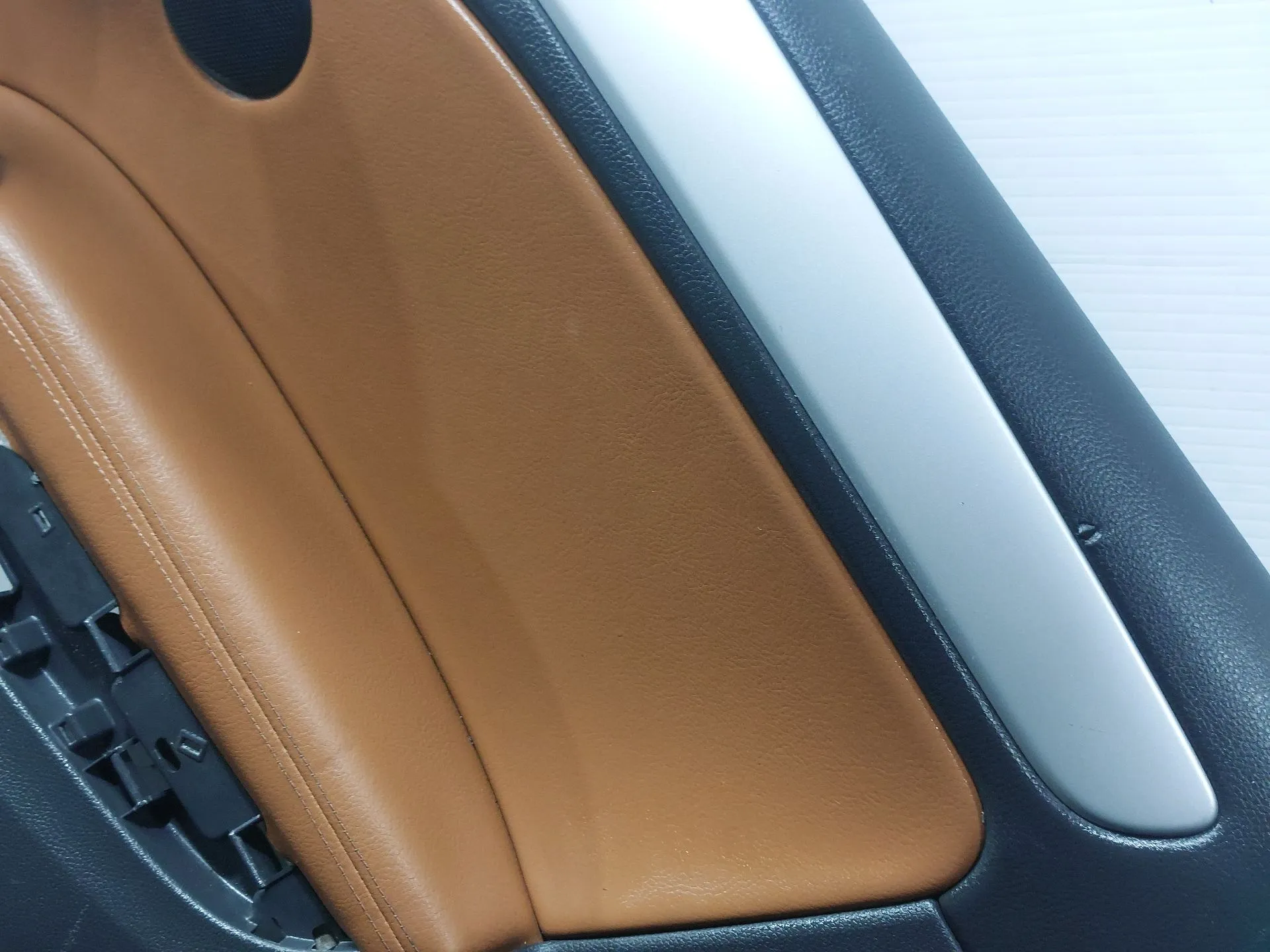 Right rear door panel VOLKSWAGEN Golf VI (5K1) Imagem-8
