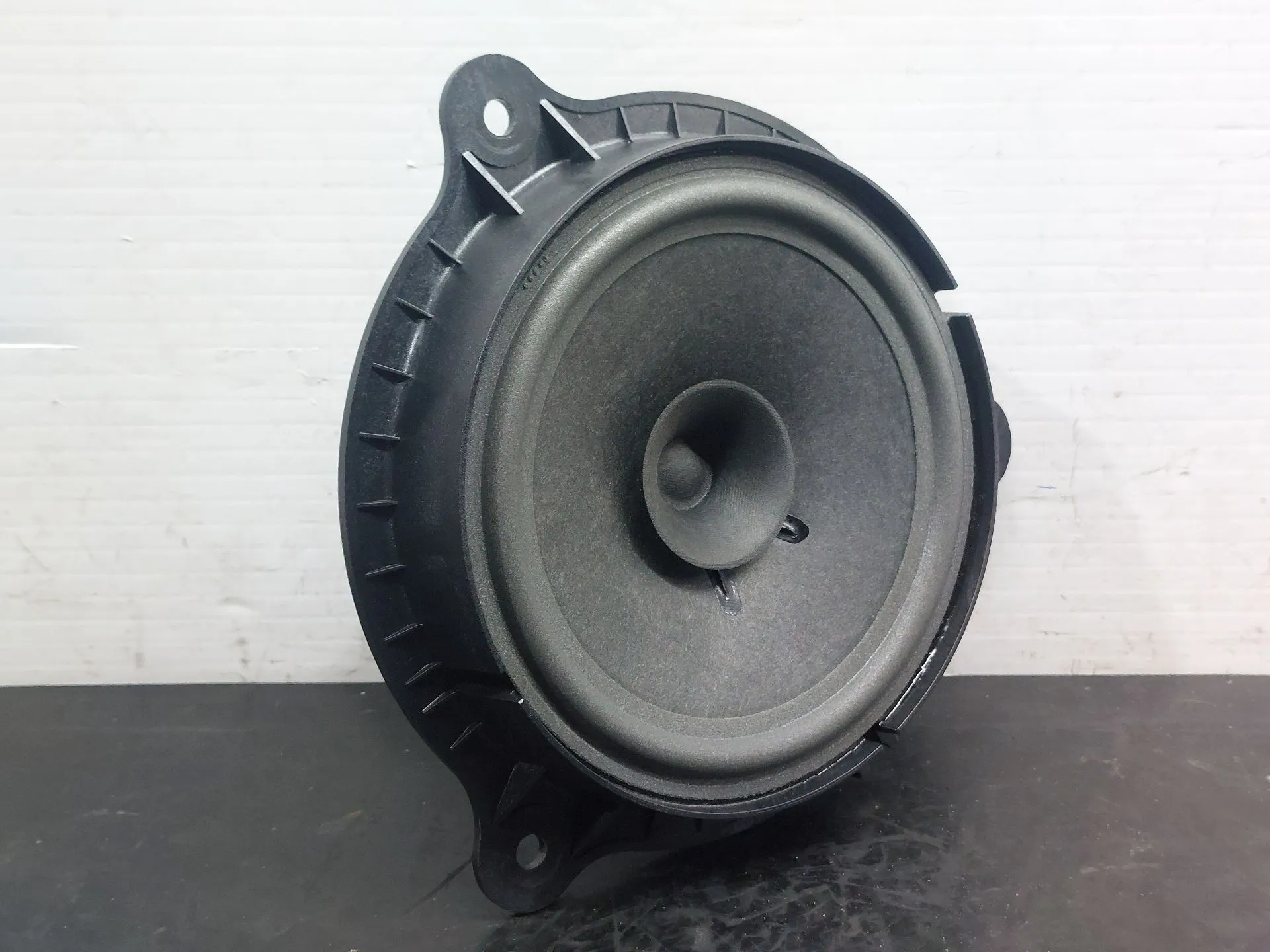 Coluna de som DACIA Duster (HM_)