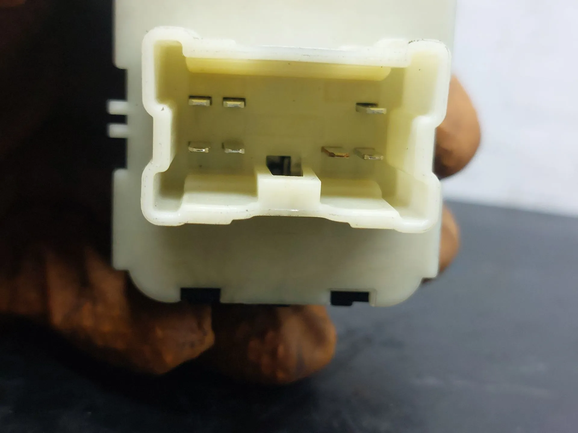 Comando / botão / interruptor vidros frente esquerdo DACIA Duster (HM_) Imagem-4