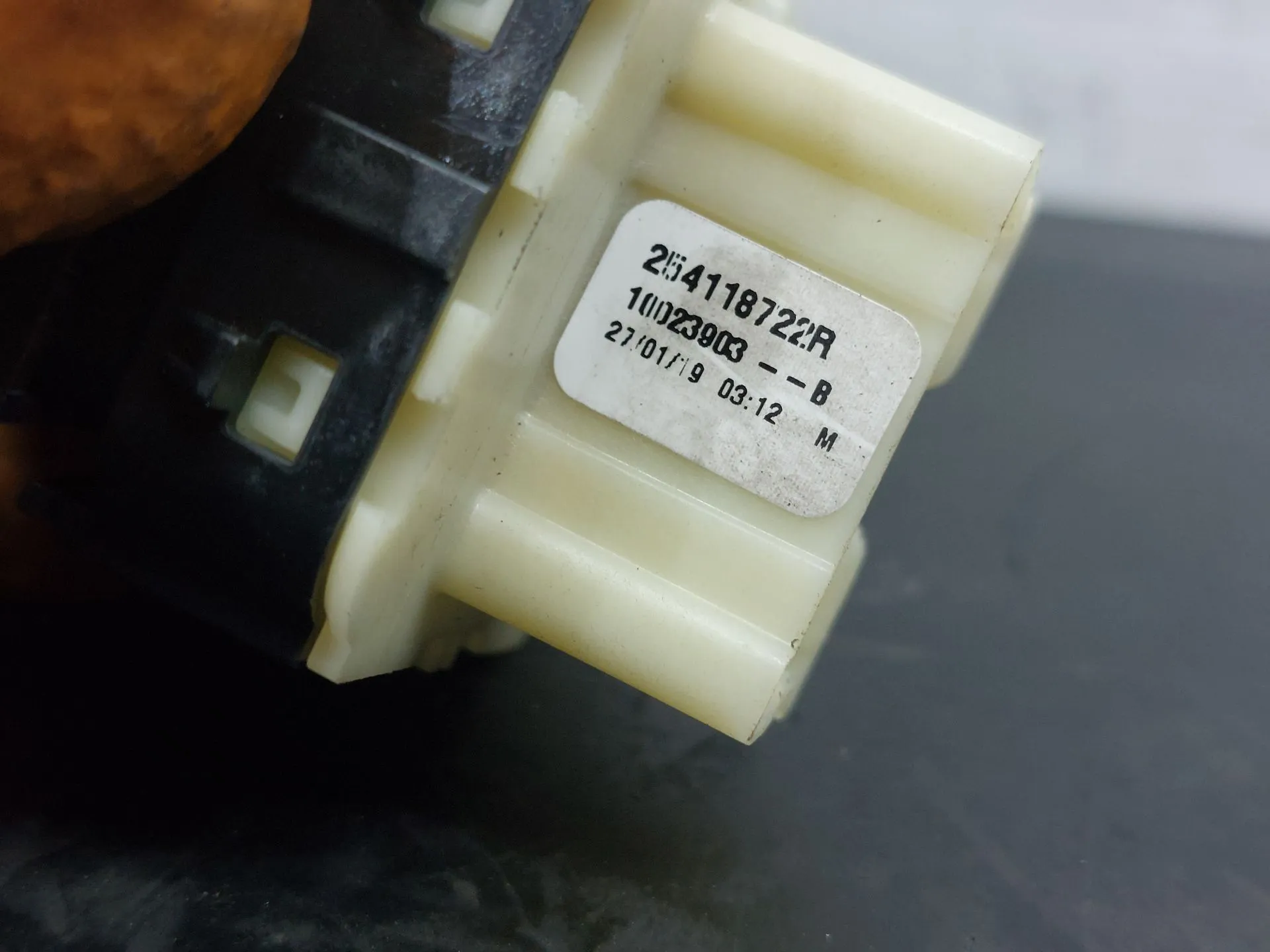 Comando / botão / interruptor vidros frente esquerdo DACIA Duster (HM_) Imagem-3