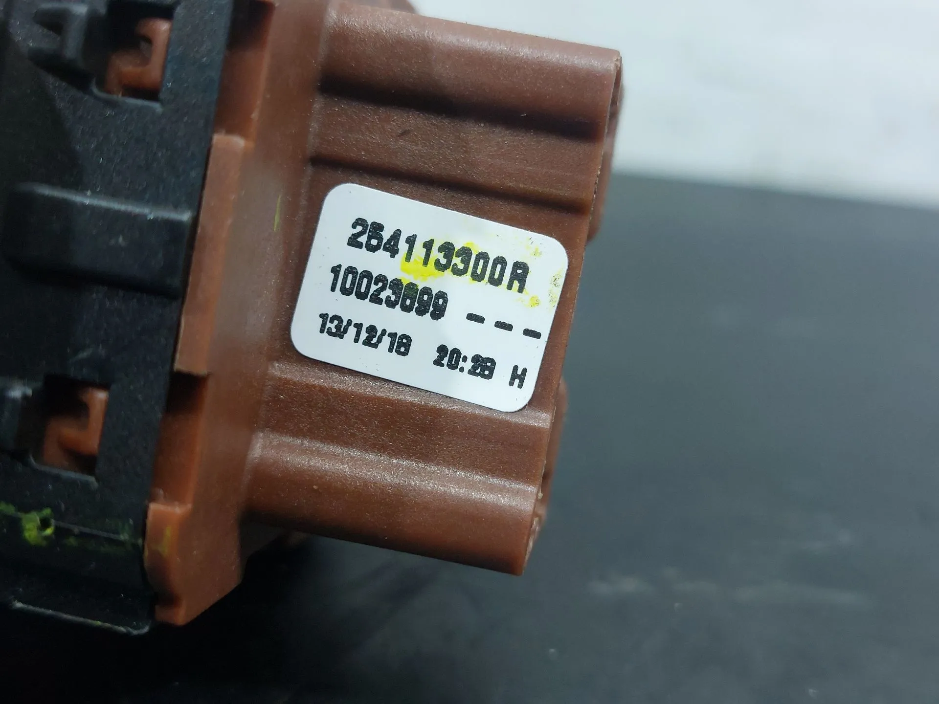 Comando / botão / interruptor vidros frente esquerdo DACIA Duster (HM_) Imagem-3