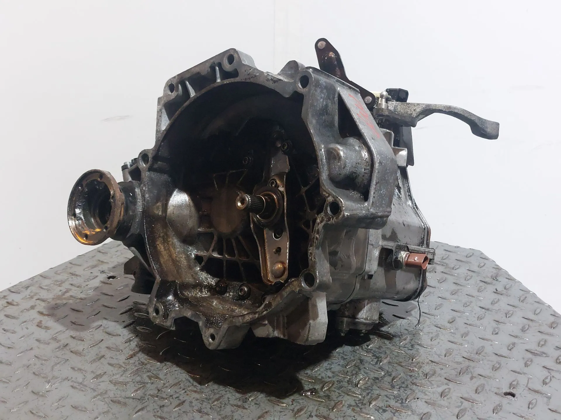 Caixa de velocidades manual VOLKSWAGEN Fox (5Z1, 5Z3, 5Z4) Imagem-1