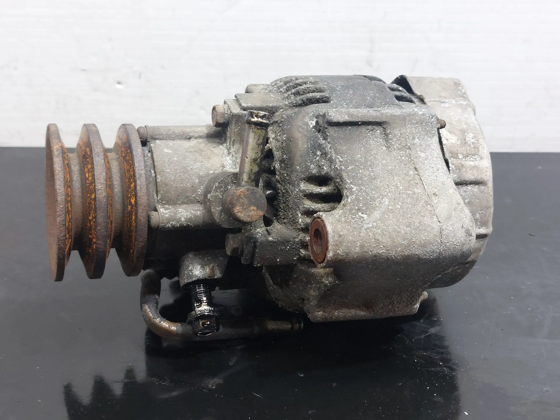 Alternador TOYOTA HiAce III (YH7_, LH6_, LH7_, LH5_, YH5_, YH6_) Imagem-3