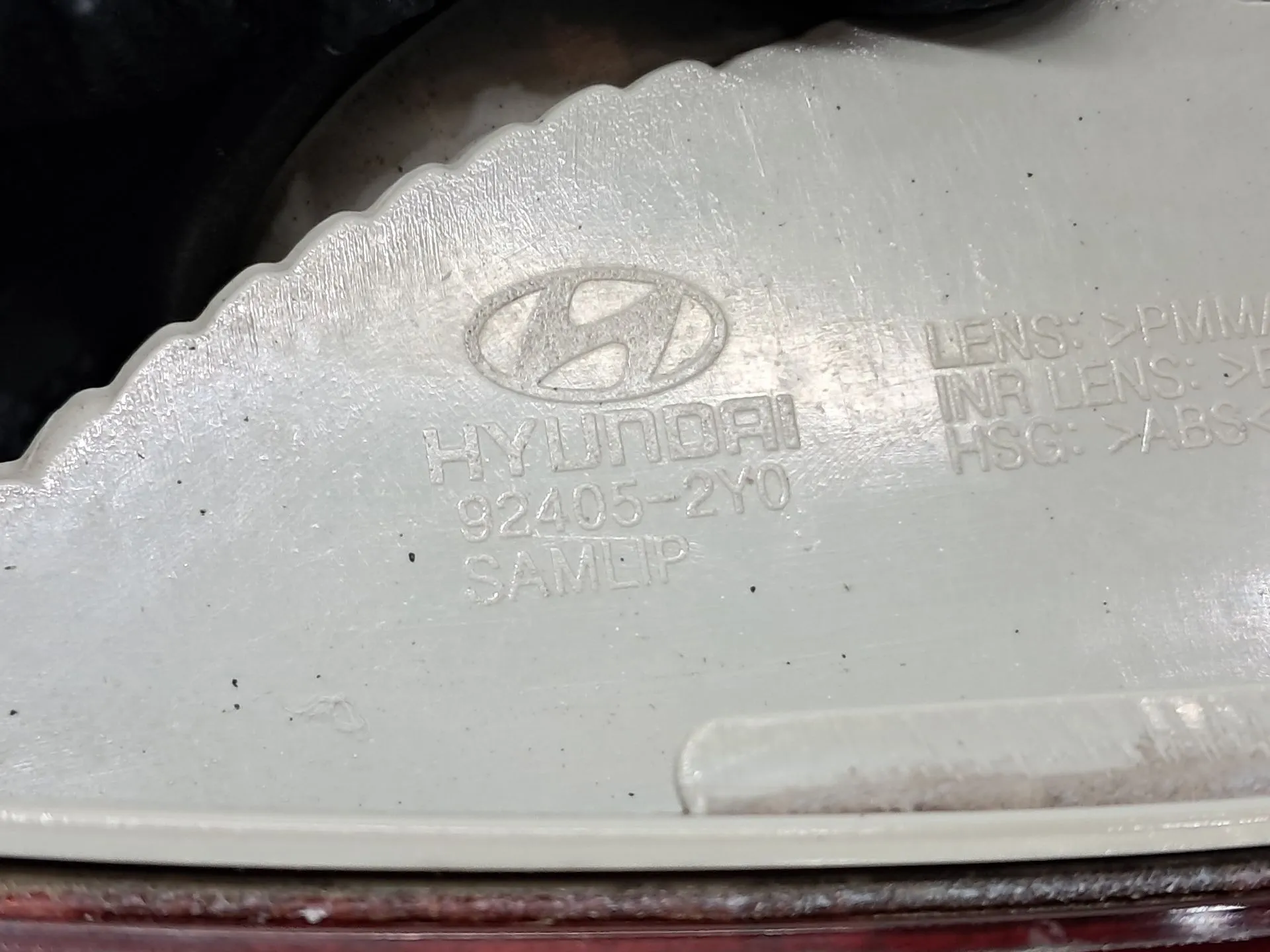 Fanale Sinistro Baule HYUNDAI ix35 (LM, EL, ELH) Imagem-4