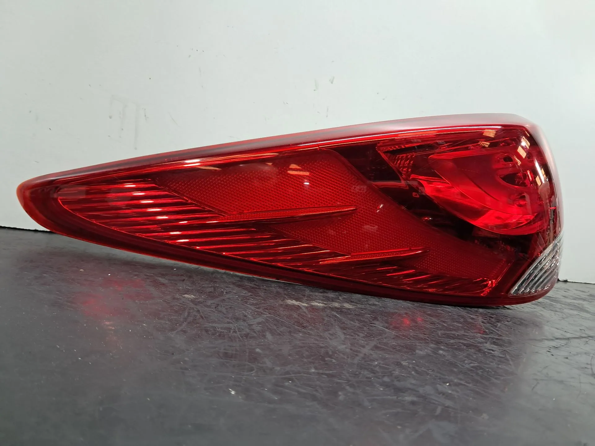 Fanale Sinistro HYUNDAI ix35 (LM, EL, ELH) Imagem-1
