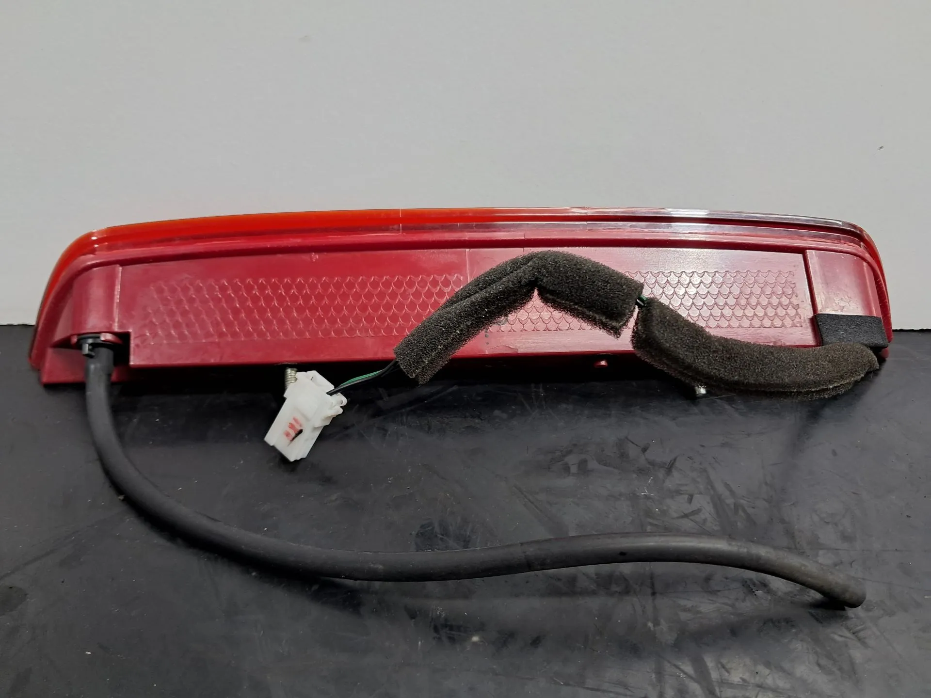 Luz de freno adicional / tercer freno HYUNDAI ix35 (LM, EL, ELH) Imagem-2