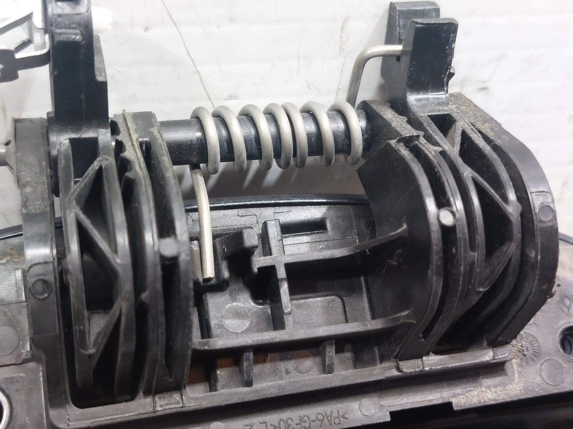 Puxador porta trás esquerdo DACIA Duster (HM_) Imagem-3