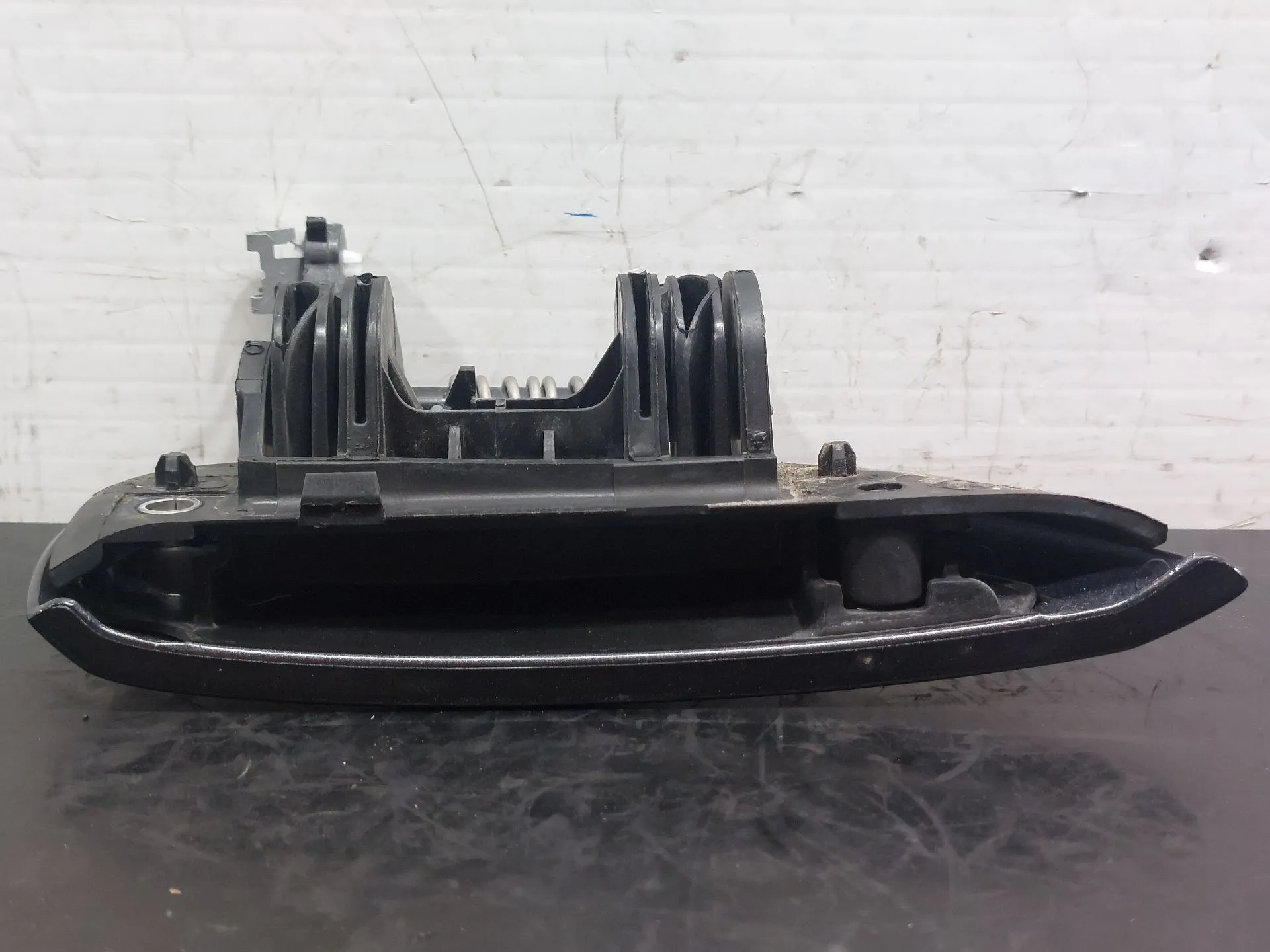 Puxador porta trás esquerdo DACIA Duster (HM_) Imagem-4