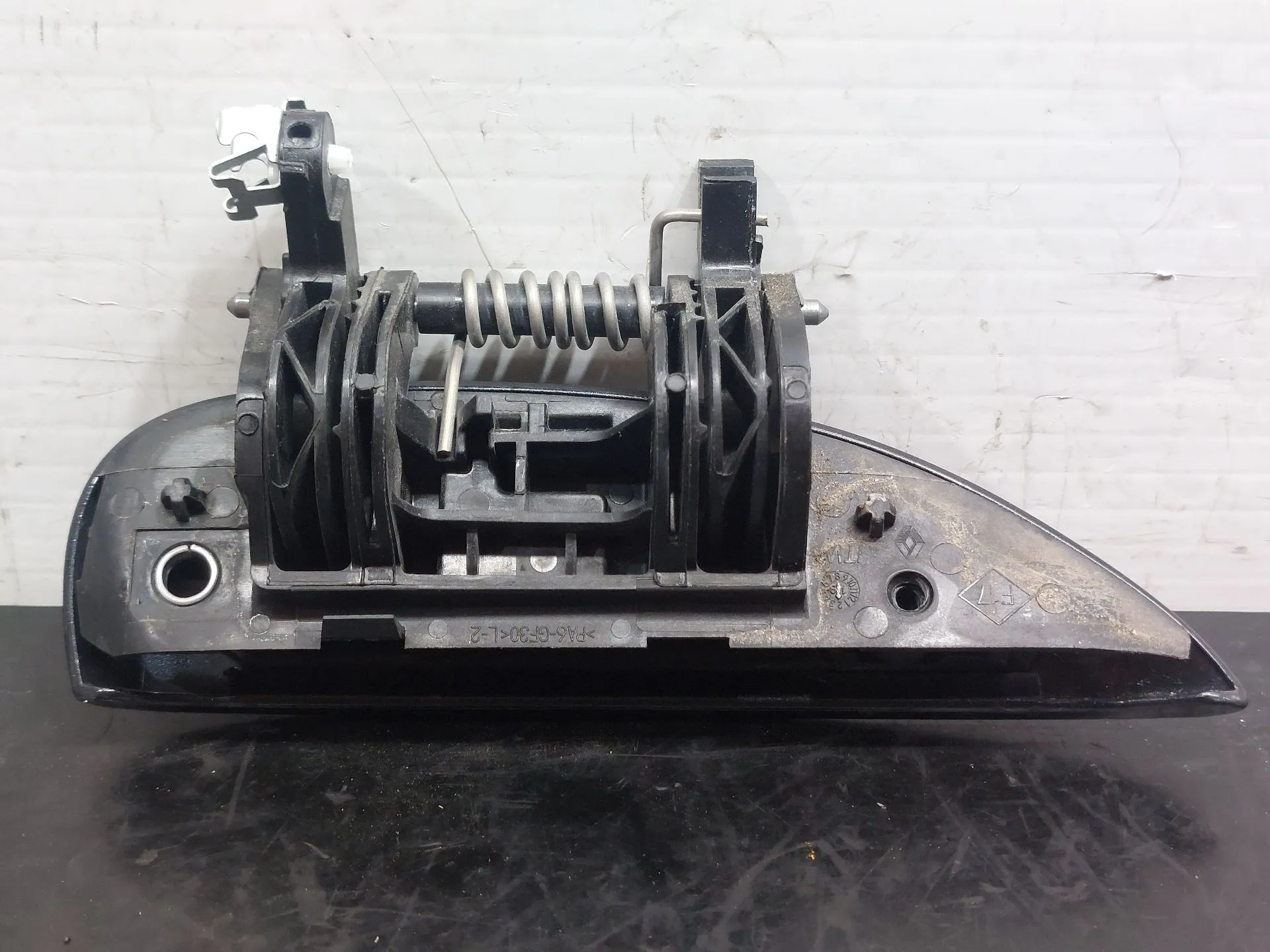 Puxador porta trás esquerdo DACIA Duster (HM_) Imagem-2