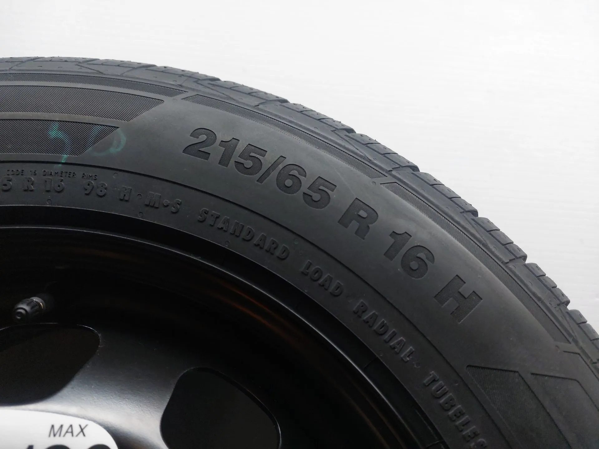 Pneu suplente DACIA Duster (HM_) Imagem-1