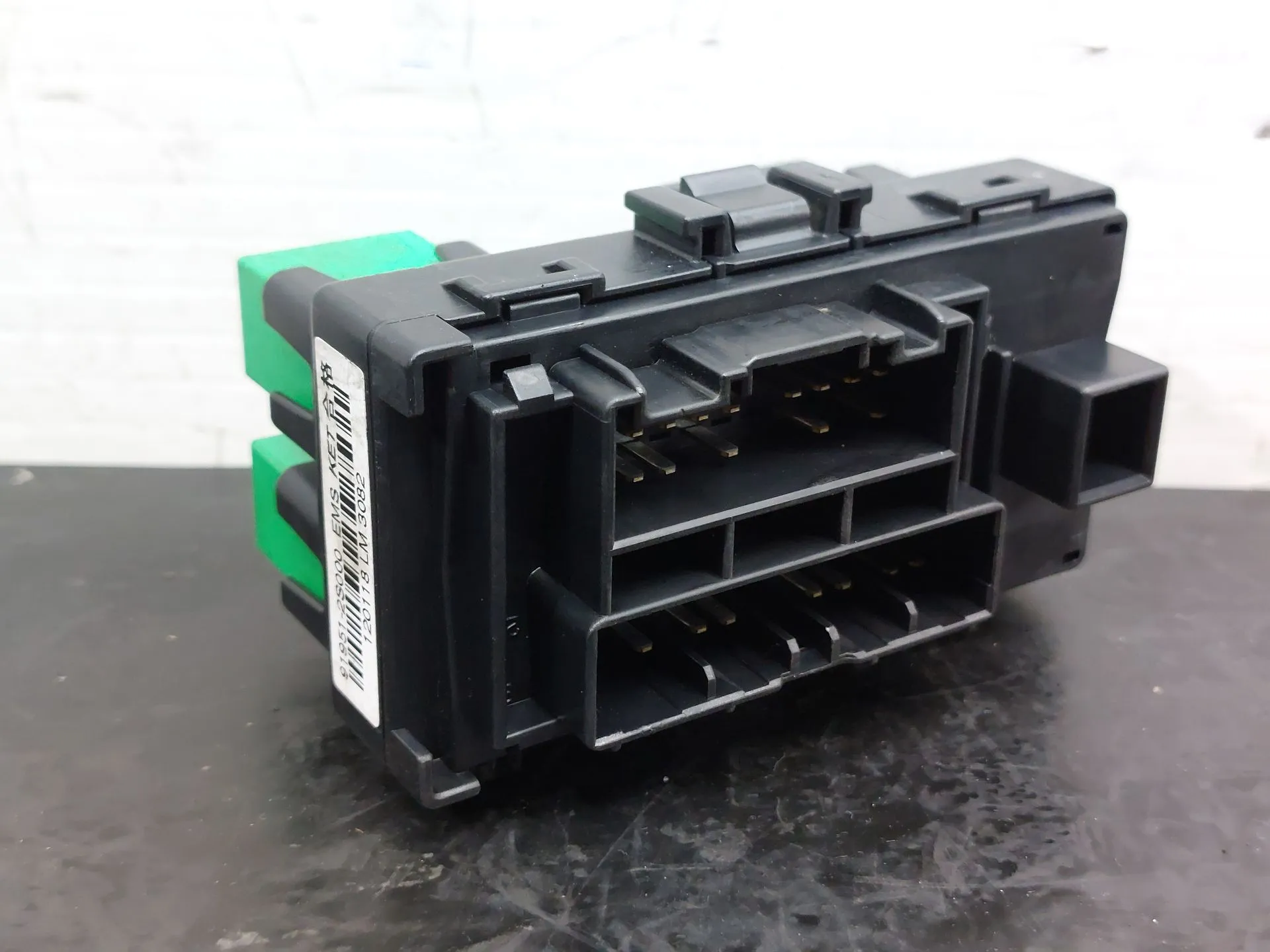 Caja fusibles / SAM / BSI HYUNDAI ix35 (LM, EL, ELH) Imagem-2