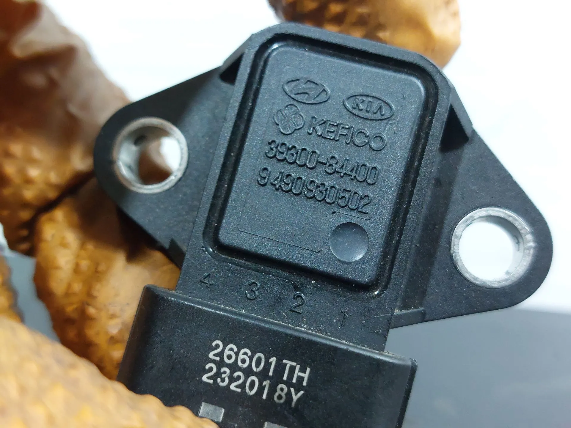 Sensor de pressão do coletor de admissão / sensor MAP HYUNDAI ix35 (LM, EL, ELH) Imagem-1