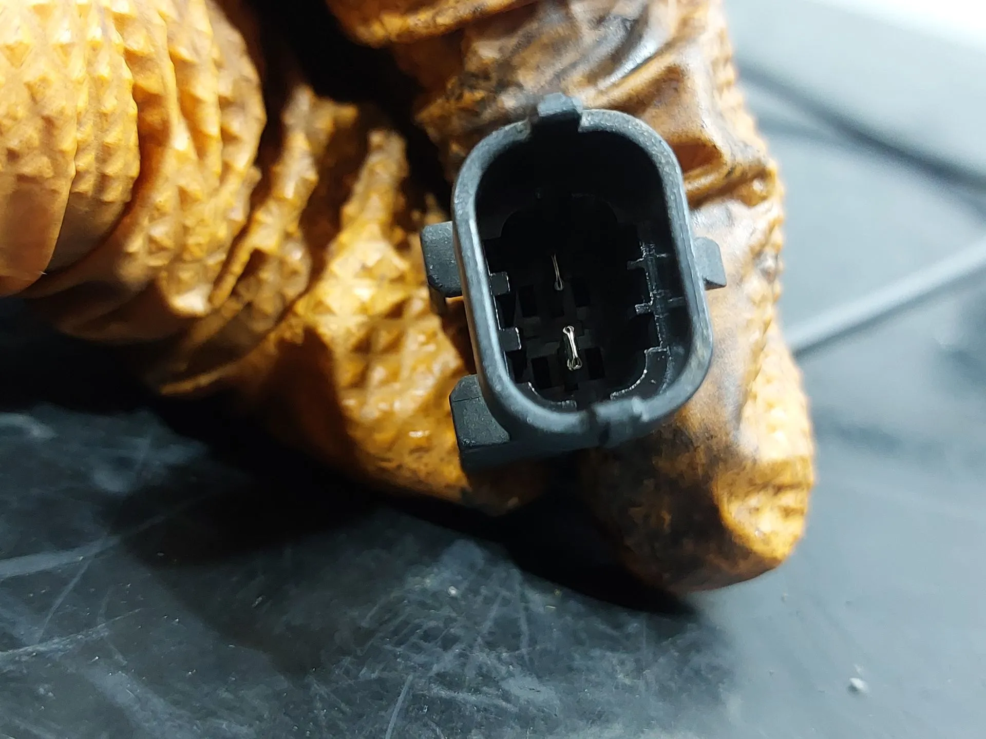 Sensor de temperatura HYUNDAI ix35 (LM, EL, ELH) Imagem-3