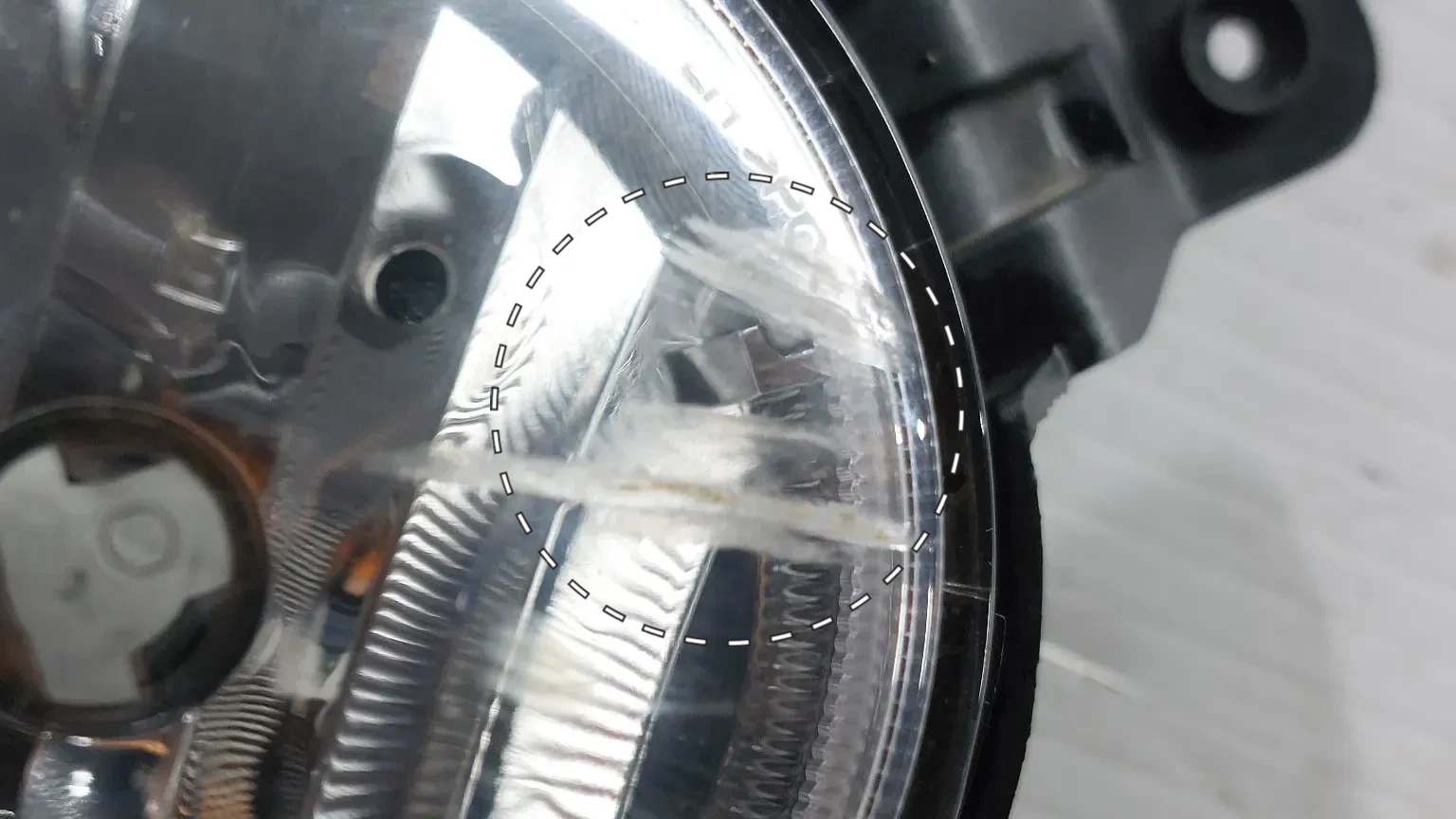 Faro antiniebla delantero izquierdo HYUNDAI ix35 (LM, EL, ELH) Imagem-5