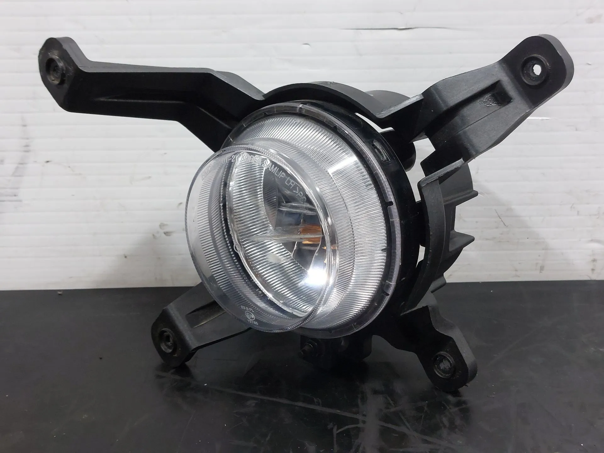 Faro antiniebla delantero izquierdo HYUNDAI ix35 (LM, EL, ELH)