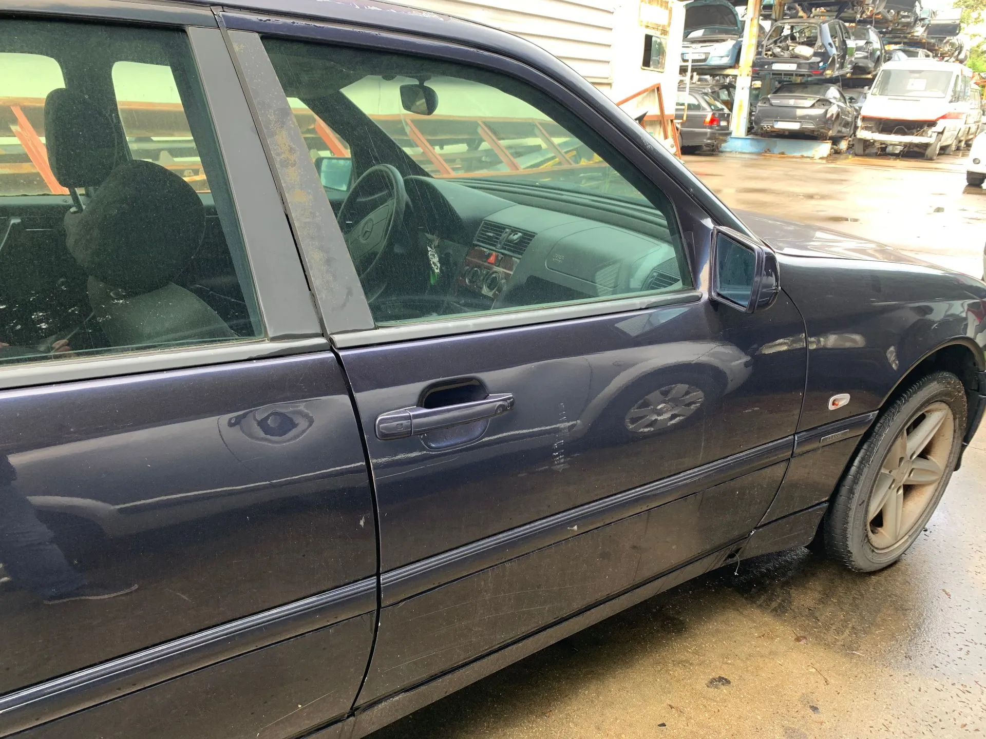 Porta anteriore destra MERCEDES-BENZ Classe C (W202)