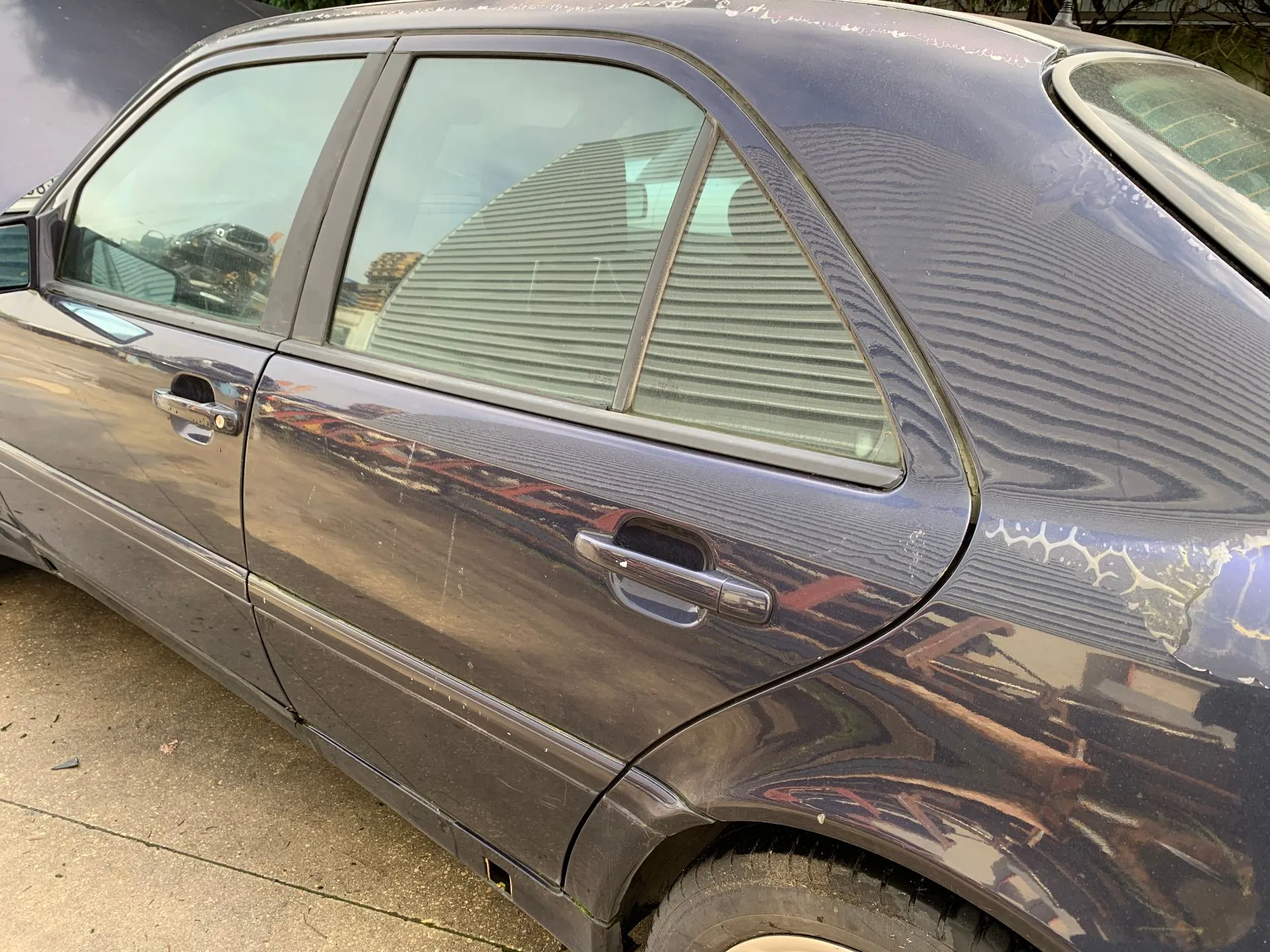 Porta posteriore sinistra MERCEDES-BENZ Classe C (W202)