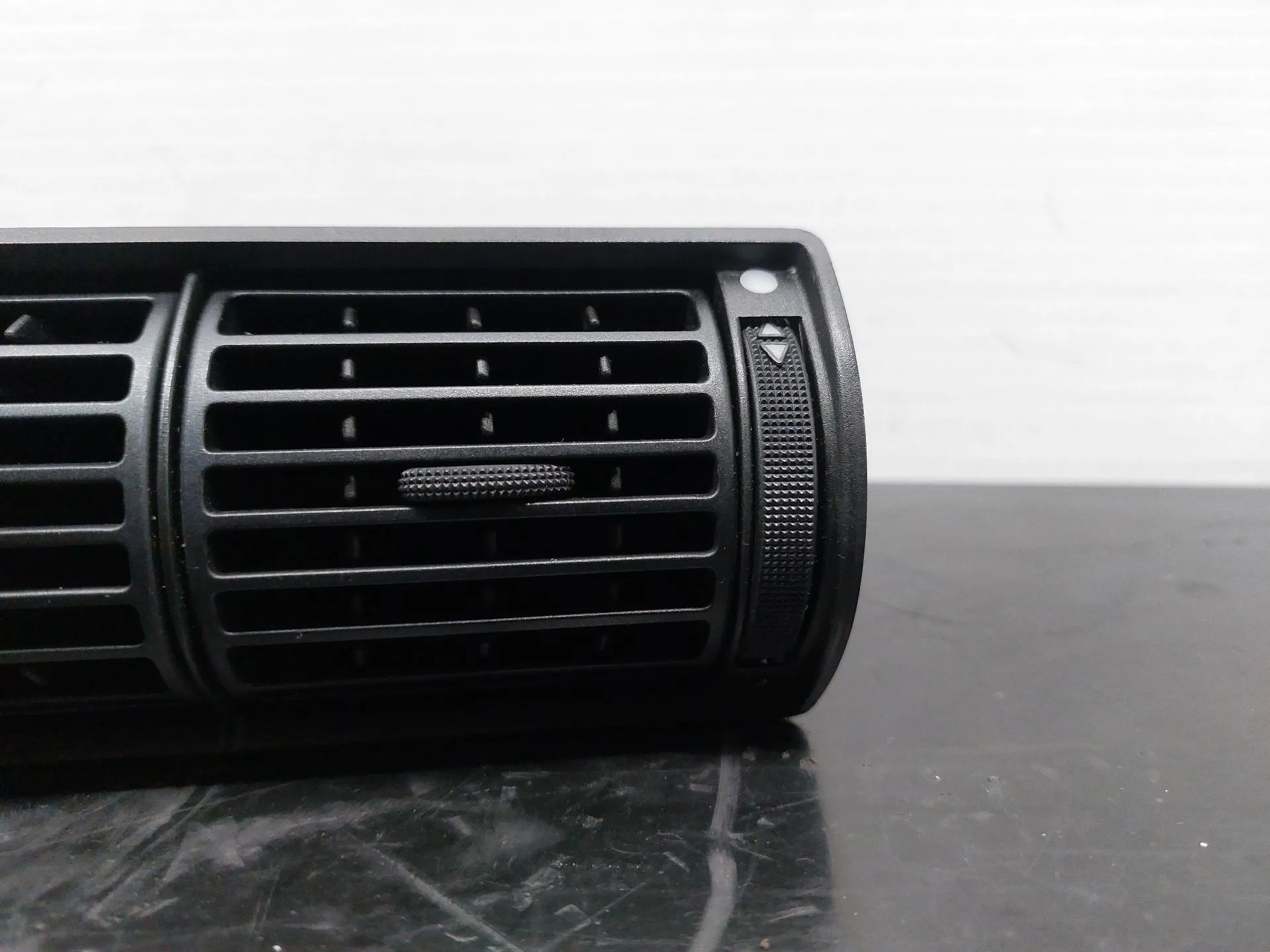 Diffuseur / sortie d’air AUDI A6 (4A2, C4) Imagem-2