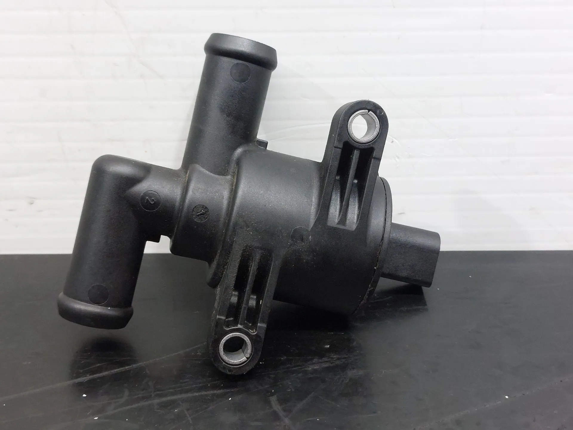 Bomba de agua adicional AUDI A6 (4F2, C6) Imagem-4