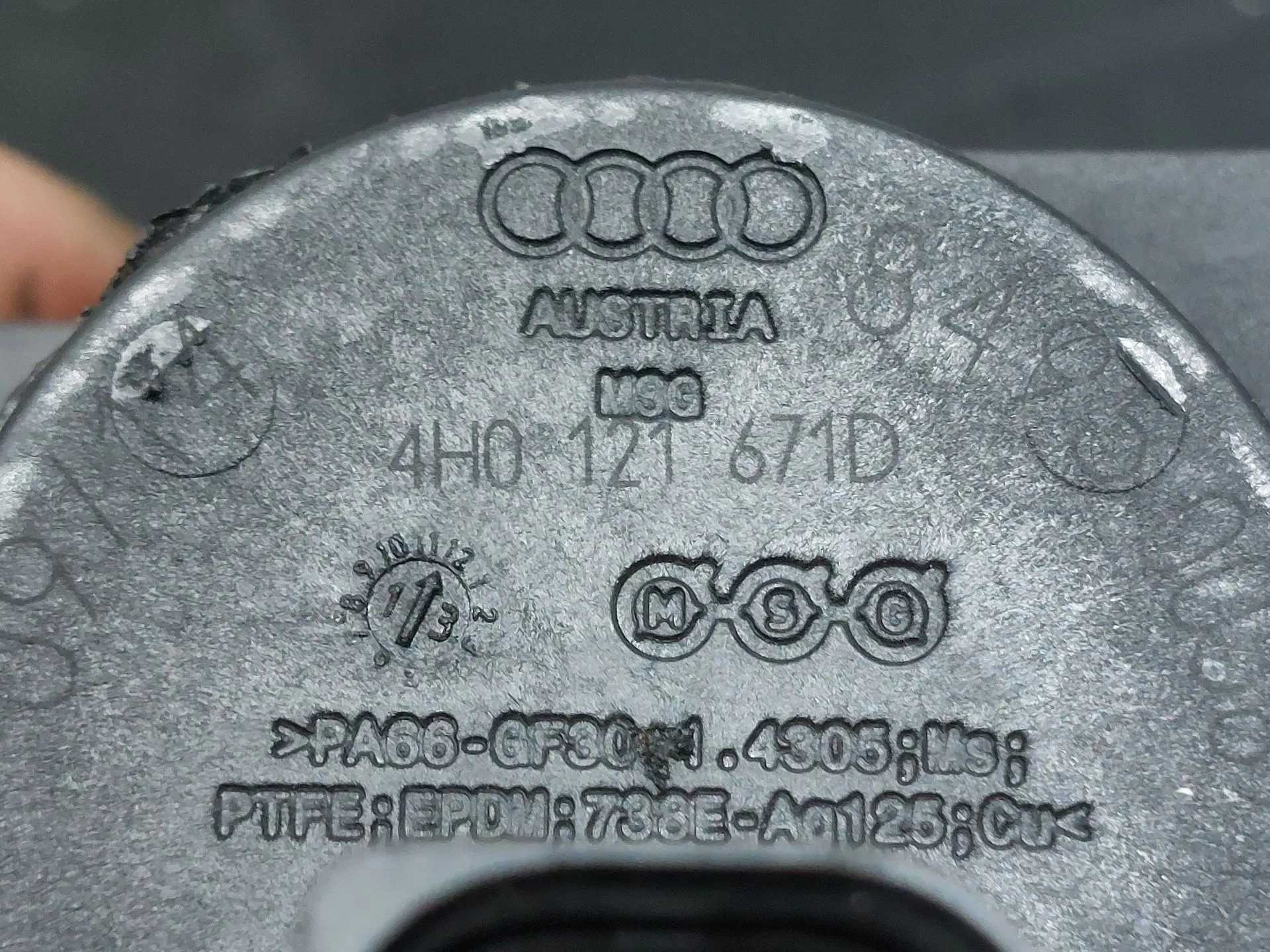 Bomba de agua adicional AUDI A6 (4F2, C6) Imagem-6